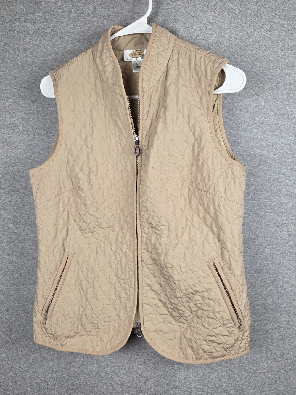 Women's Talbots Petite Medium Quilted Sleeveless Vest - Beige Zip Front